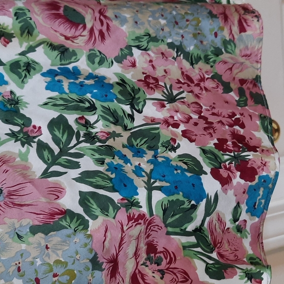 Vintage Victoria secret sz large floral silky slip nightgown - Picture 2 of 7